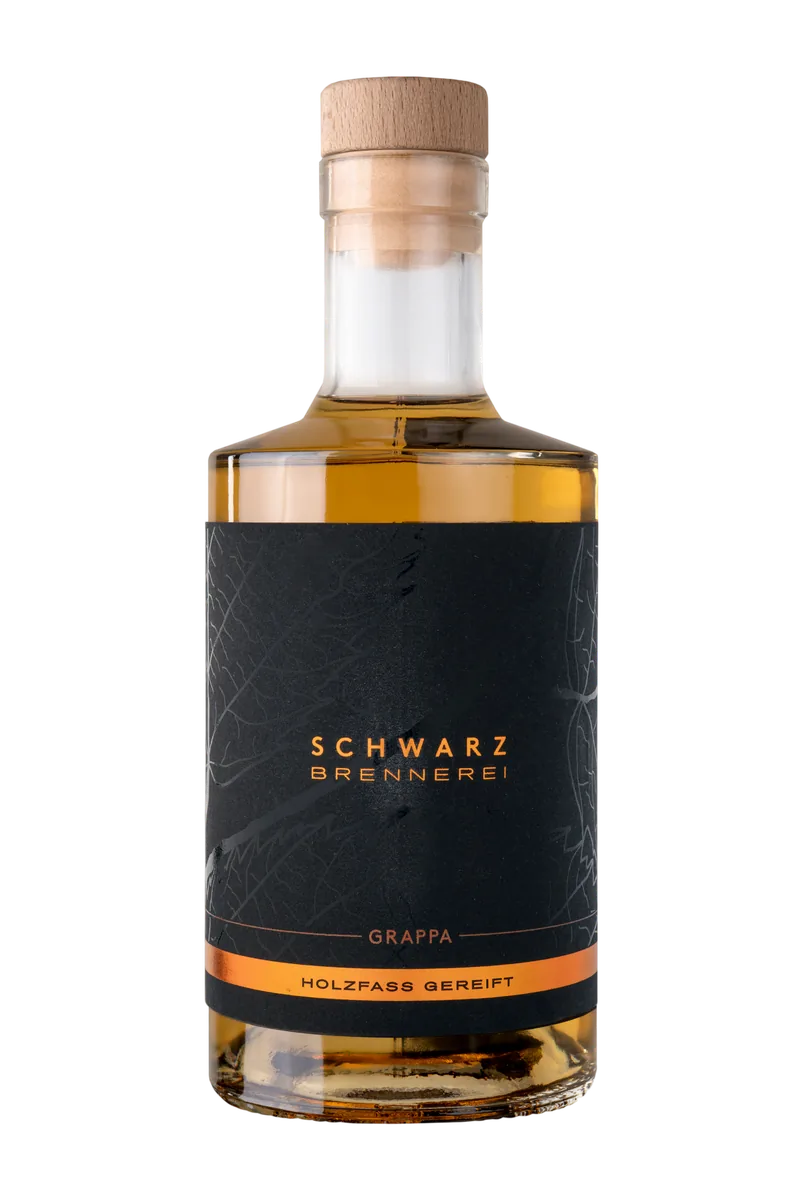 Grappa affinata in botte di rovere